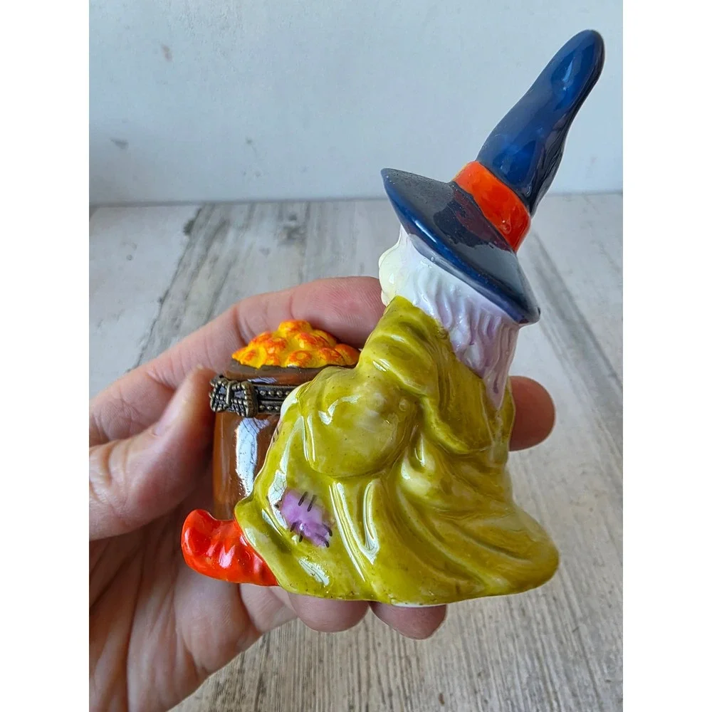 Vintage Greenbrier witch cauldron trinket box jewelry‎ spider Halloween decor